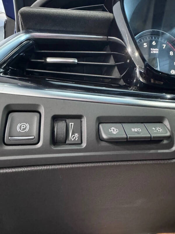 2023 Cadillac XT6 Sport