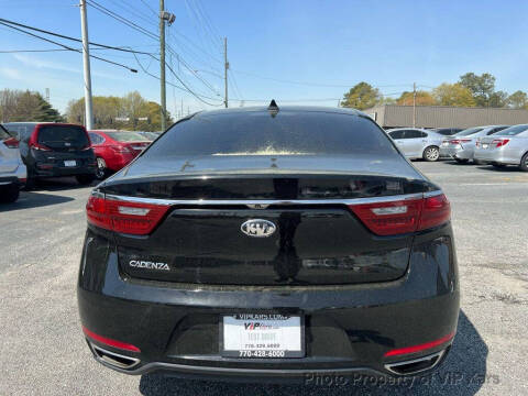 2017 Kia Cadenza Premium