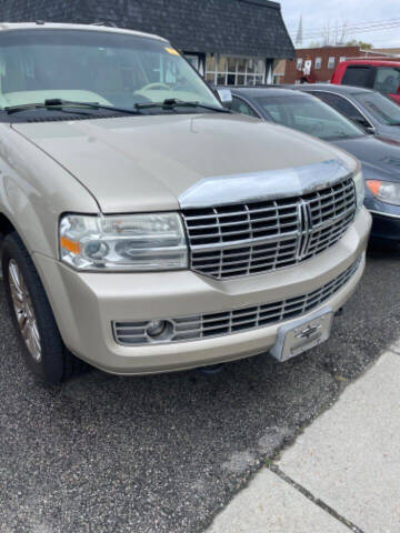 2007 Lincoln Navigator for sale at Hoth Motors in Chesapeake VA