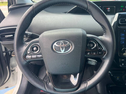 2019 Toyota Prius L Eco