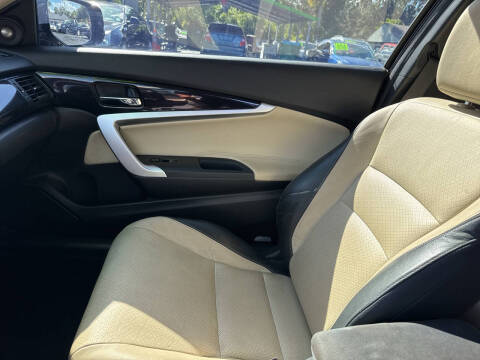 2013 Honda Accord EX-L V6 w/Navi