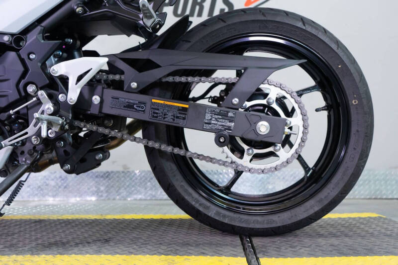 2025 Kawasaki Ninja 500