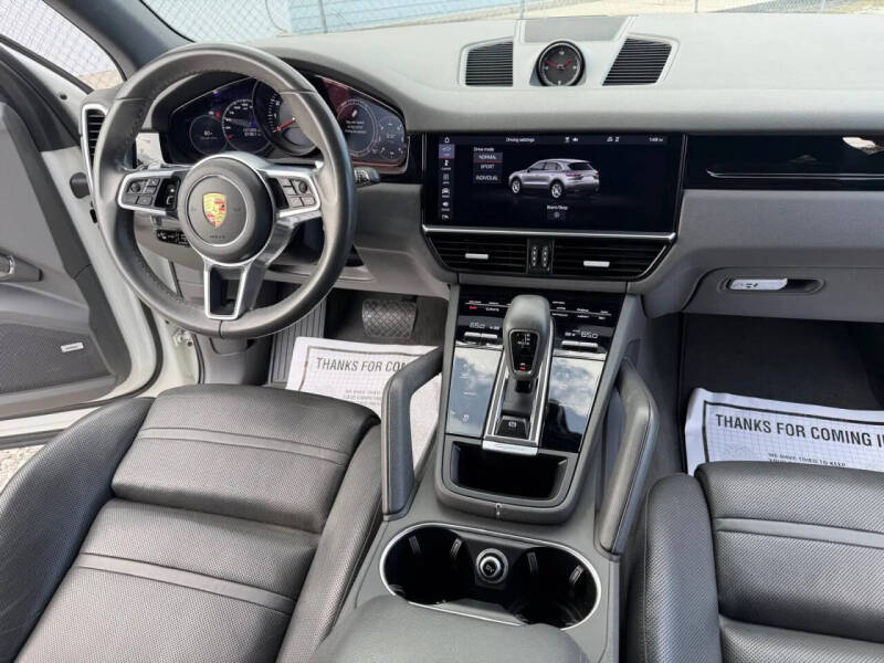 2020 Porsche Cayenne