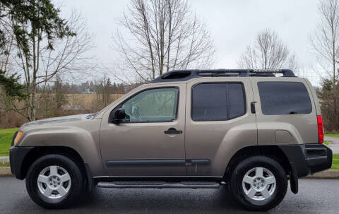 2005 Nissan Xterra for sale at CLEAR CHOICE AUTOMOTIVE in Milwaukie OR