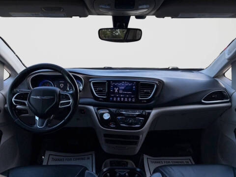 2018 Chrysler Pacifica Touring L Plus