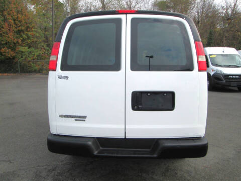 2016 Chevrolet Express 2500