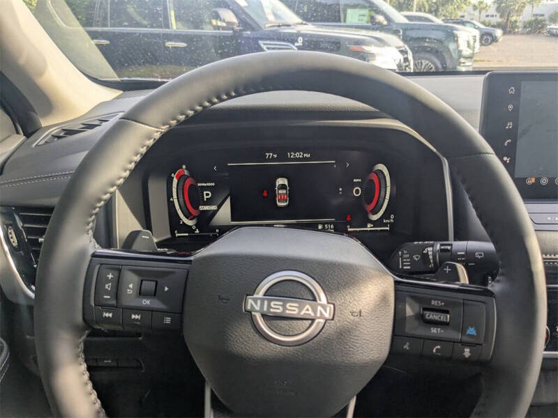 2025 Nissan Rogue SL