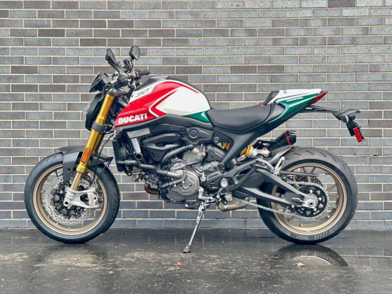 2024 Ducati Monster for sale at Peninsula Motor Vehicle Group in Oakville NY