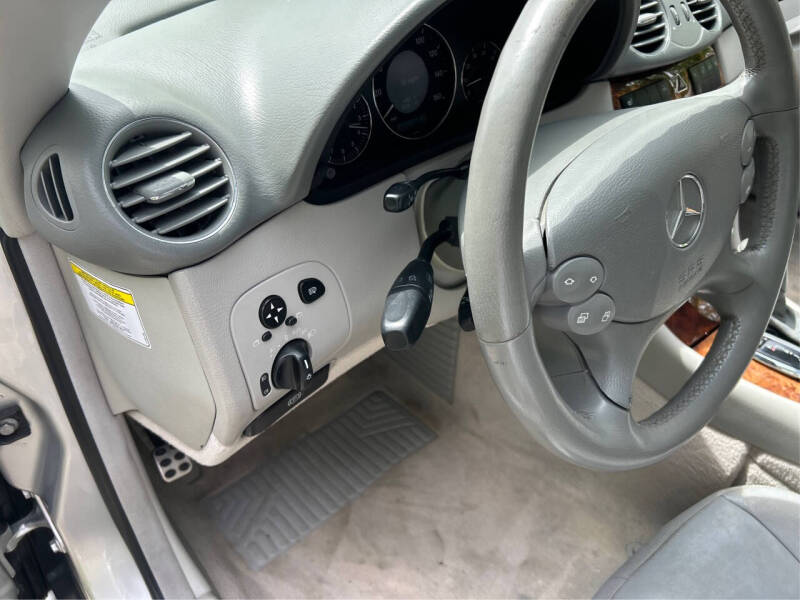 2005 Mercedes-Benz CLK CLK 320
