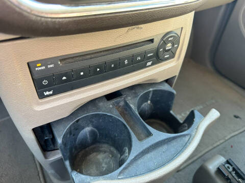 2012 Chrysler Town and Country Touring-L