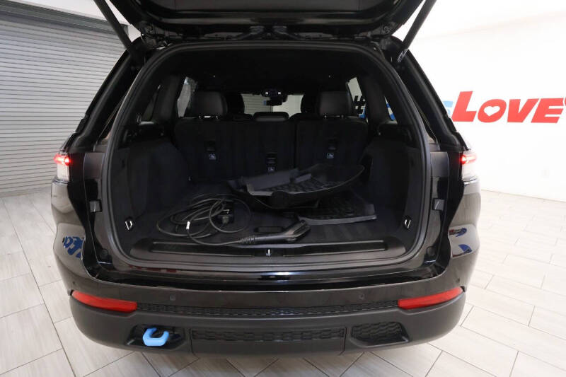 2023 Jeep Grand Cherokee Trailhawk 4xe