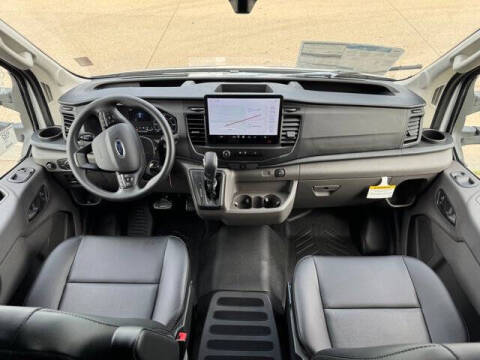 2025 Ford Transit 250