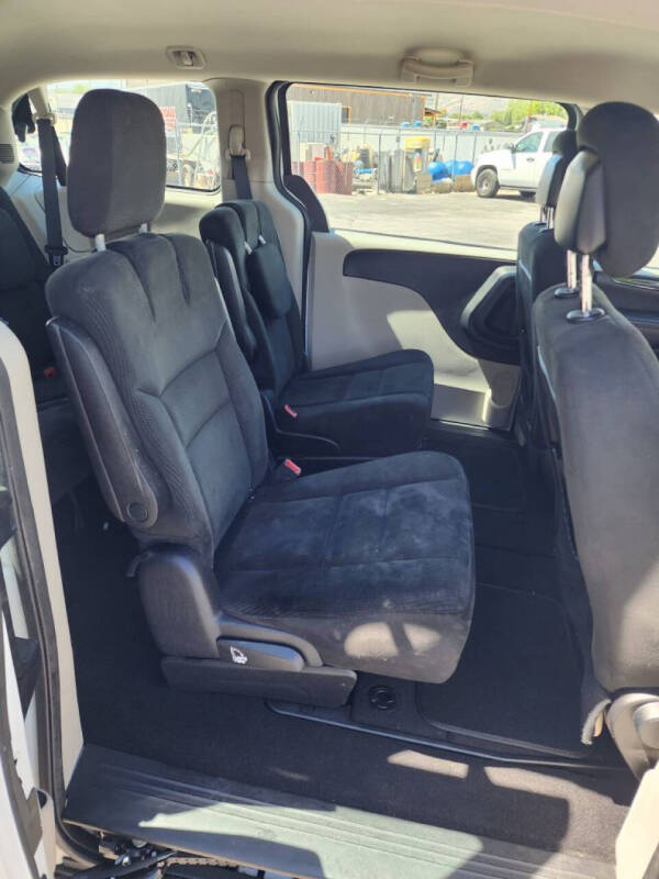 2016 Dodge Grand Caravan SE