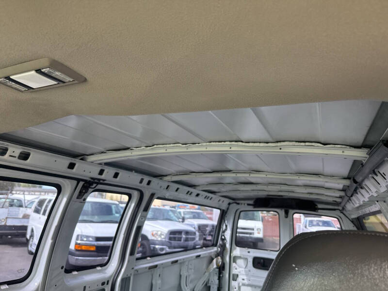 2002 Chevrolet Express 3500