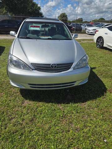 2004 Toyota Camry LE
