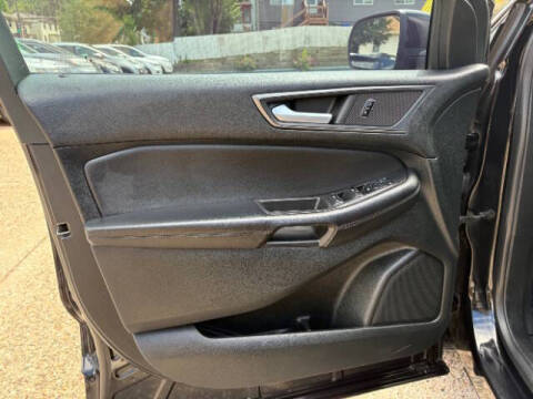 2024 Ford Edge SE