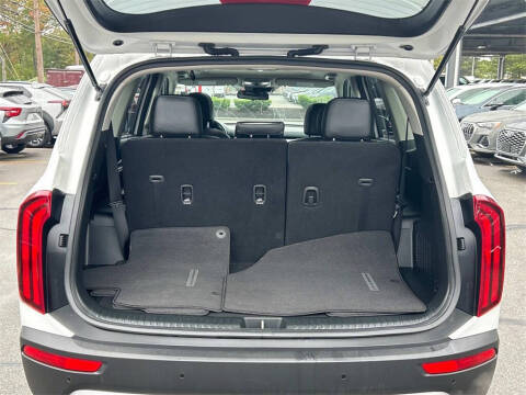 2022 Kia Telluride S