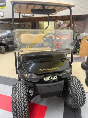 2016 E-Z-GO TXT