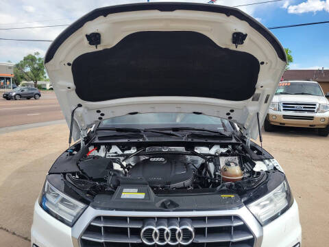 2018 Audi Q5 2.0T quattro Premium Plus