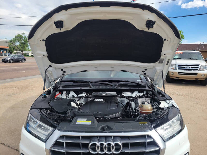 2018 Audi Q5 2.0T quattro Premium Plus