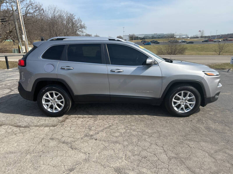 2016 Jeep Cherokee for sale at Westview Motors in Hillsboro OH