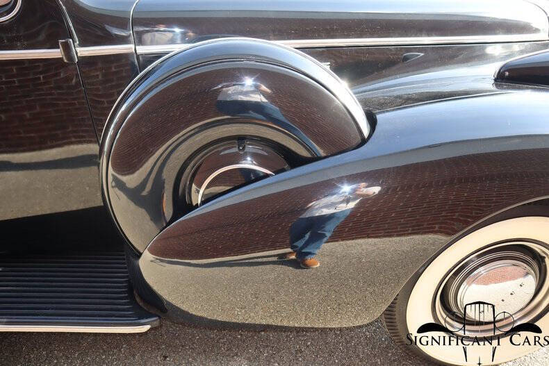 1939 Buick 90 Limited