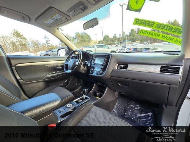 2016 Mitsubishi Outlander SE
