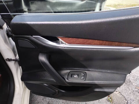 2017 Maserati Ghibli