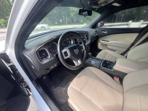 2013 Dodge Charger SE