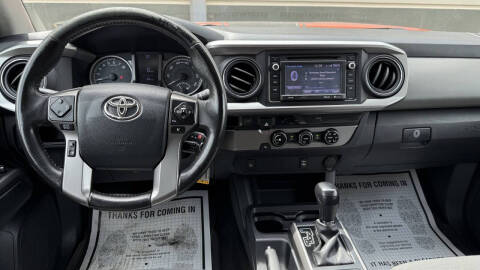 2017 Toyota Tacoma SR5 V6