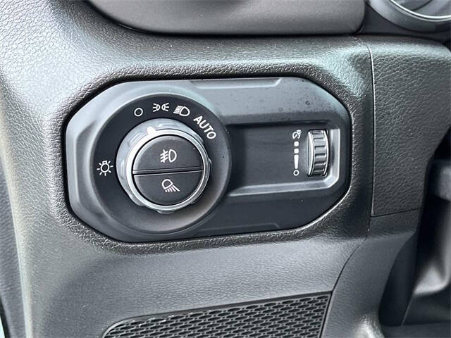 2023 Jeep Gladiator Sport