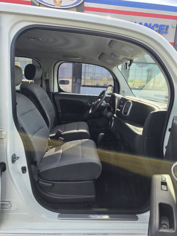 2010 Nissan cube