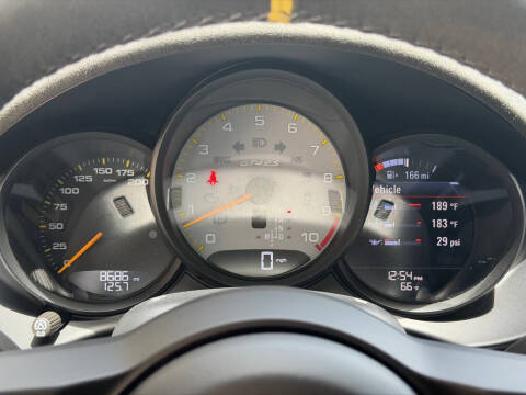 2023 Porsche 718 Cayman GT4 RS