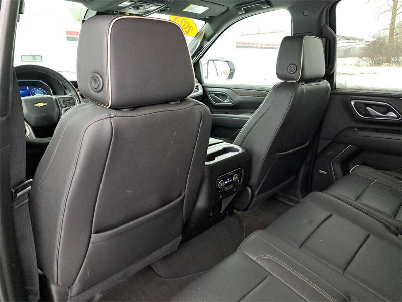 2024 Chevrolet Suburban Premier