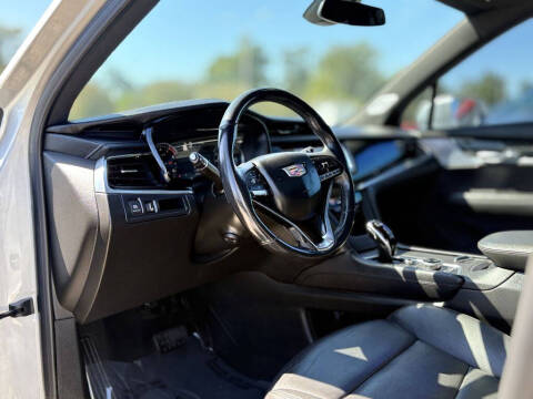 2020 Cadillac XT6 Premium Luxury