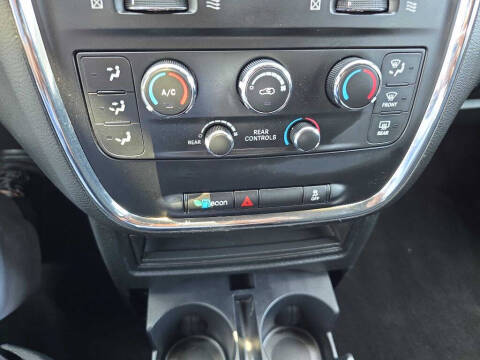 2018 Dodge Grand Caravan SE Plus
