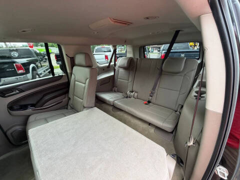 2017 Chevrolet Suburban LT