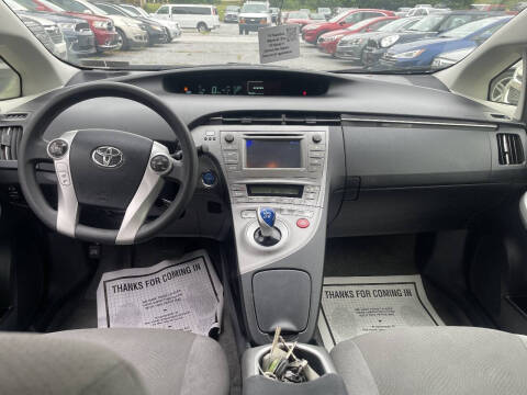 2013 Toyota Prius One
