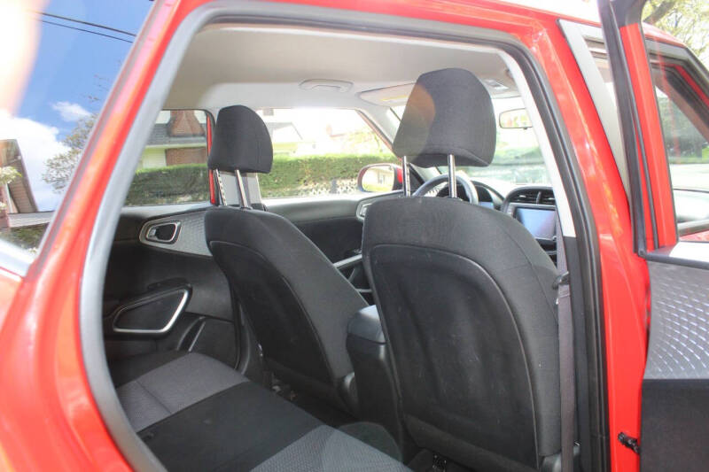 2023 Kia Soul LX