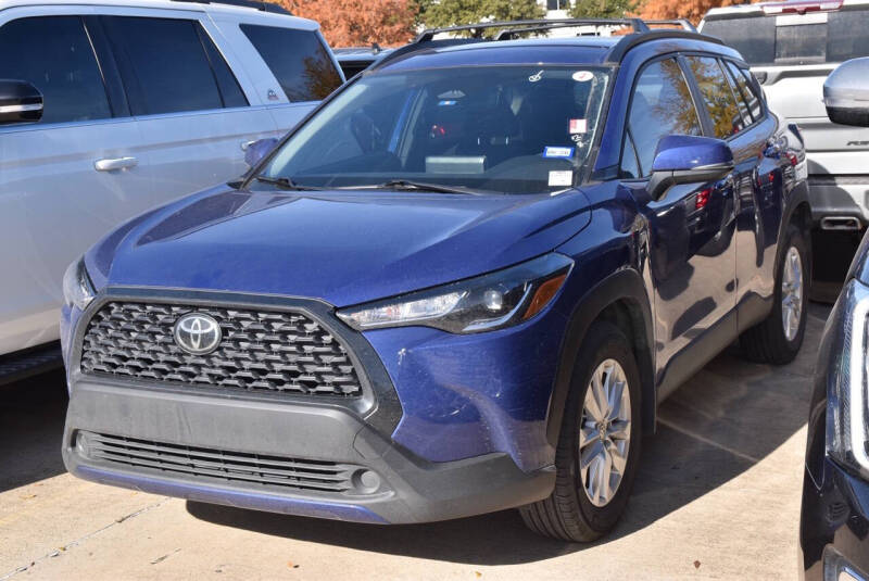 2024 Toyota Corolla Cross LE