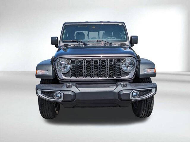 2025 Jeep Gladiator Sport S