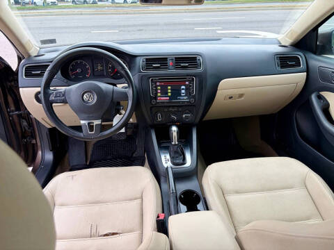 2011 Volkswagen Jetta SE