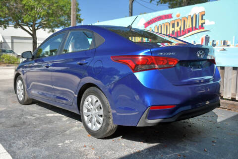 2019 Hyundai Accent SE