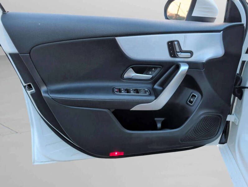 2020 Mercedes-Benz A-Class A 220