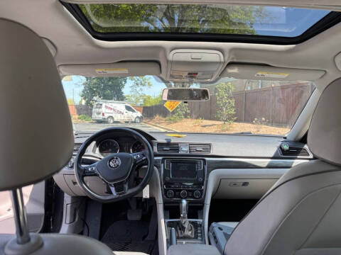 2016 Volkswagen Passat