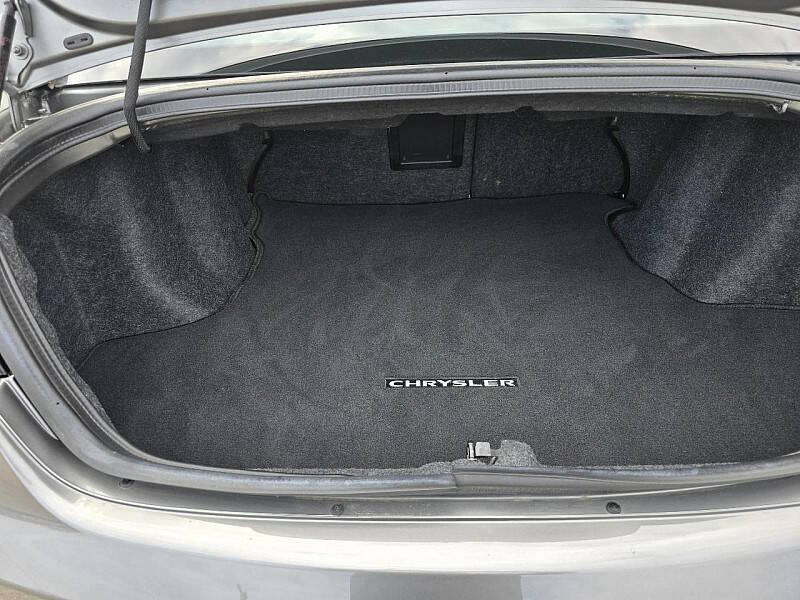 2013 Chrysler 200 Limited