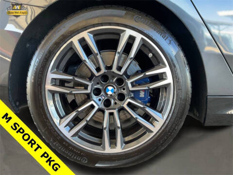 2025 BMW 5 Series 530i