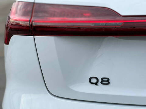 2024 Audi Q8 e-tron quattro Prestige