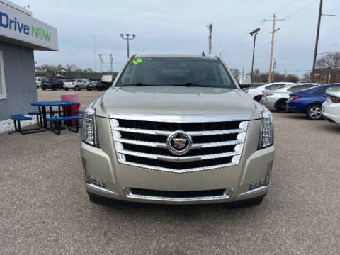 2015 Cadillac Escalade Luxury