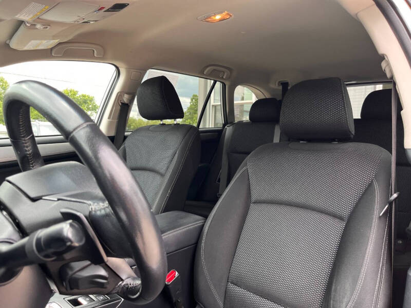 2019 Subaru Outback 2.5i Premium